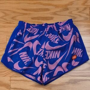 Nike Girls Athletic Shorts Blue, Pink Logo Youth Size L GU